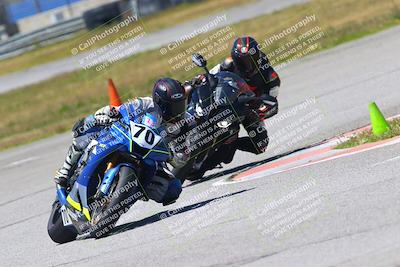 media/Apr-23-2022-Fastrack Riders (Sat) [[cb2d6ae73d]]/LEVEL 4/1PM TURN 6 OUTSIDE/